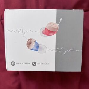 Wireless In-Ear Headphones - Red and Blue